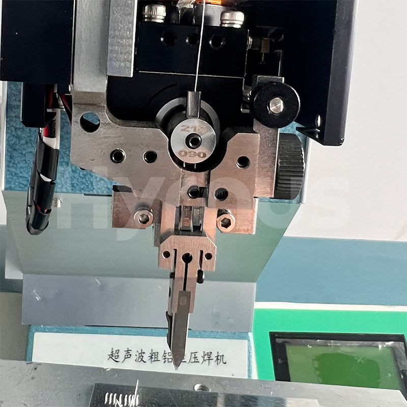 ultrasonic wire bonder